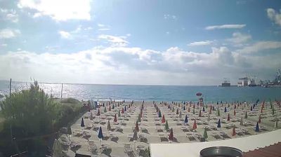 immagine della webcam nei dintorni di Finale Ligure: webcam Valleggia