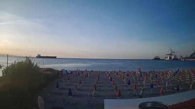 immagine della webcam nei dintorni di Savona: webcam Valleggia