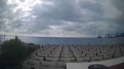 immagine della webcam nei dintorni di Savona: webcam Valleggia