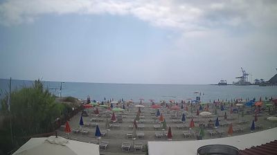 immagine della webcam nei dintorni di Bergeggi: webcam Valleggia