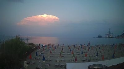 immagine della webcam nei dintorni di Varazze: webcam Valleggia