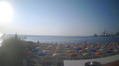 immagine della webcam nei dintorni di Spotorno: webcam Valleggia