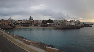 immagine della webcam nei dintorni di Salve: webcam Santa Maria al Bagno