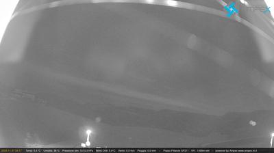 immagine della webcam nei dintorni di Erbezzo: webcam Passo delle Fittanze