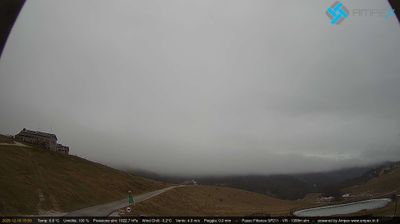 immagine della webcam nei dintorni di Vallarsa: webcam Passo delle Fittanze