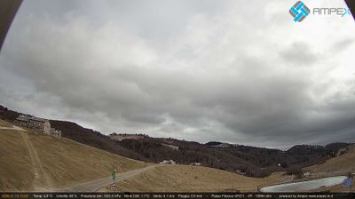 immagine della webcam nei dintorni di Ferrara di Monte Baldo: webcam Passo delle Fittanze