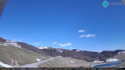 immagine della webcam nei dintorni di Erbezzo: webcam Passo delle Fittanze