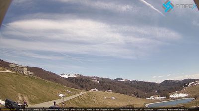 immagine della webcam nei dintorni di Novezza: webcam Passo delle Fittanze