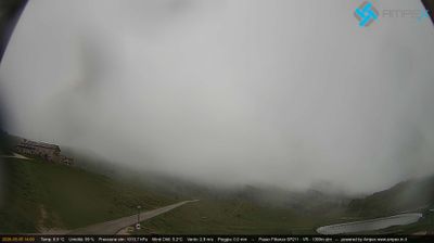 immagine della webcam nei dintorni di Malga San Giorgio: webcam Passo delle Fittanze