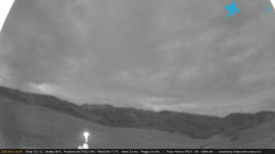 immagine della webcam nei dintorni di Sant'Anna d'Alfaedo: webcam Passo delle Fittanze