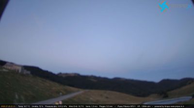 immagine della webcam nei dintorni di Ferrara di Monte Baldo: webcam Passo delle Fittanze