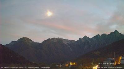 immagine della webcam nei dintorni di Monte Avena: webcam Gosaldo
