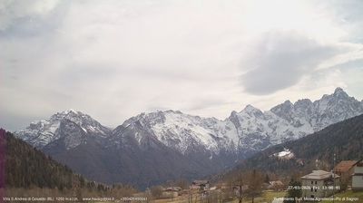 immagine della webcam nei dintorni di San Gregorio nelle Alpi: webcam Gosaldo