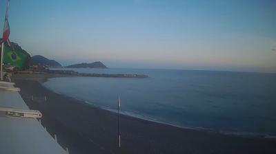immagine della webcam nei dintorni di Riva Levante: webcam Cavi