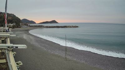 immagine della webcam nei dintorni di Varese Ligure: webcam Cavi