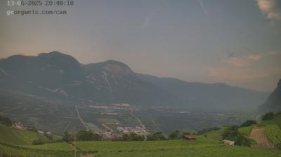 immagine della webcam nei dintorni di Palù del Fersina: webcam Cortaccia sulla Strada del Vino