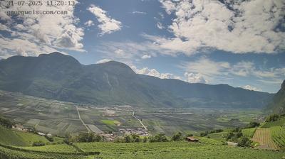 immagine della webcam nei dintorni di Baselga di Pinè: webcam Cortaccia sulla Strada del Vino