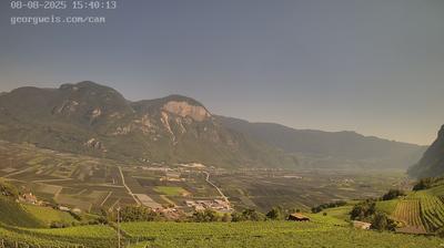immagine della webcam nei dintorni di Palù del Fersina: webcam Cortaccia sulla Strada del Vino