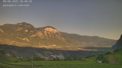 immagine della webcam nei dintorni di Sover: webcam Cortaccia sulla Strada del Vino
