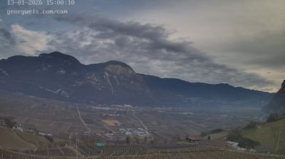 immagine della webcam nei dintorni di Palù del Fersina: webcam Cortaccia sulla Strada del Vino