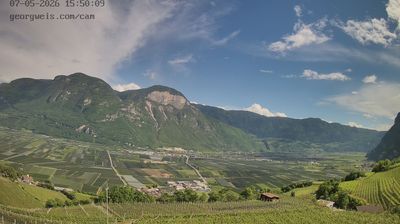 immagine della webcam nei dintorni di Revò: webcam Cortaccia sulla Strada del Vino
