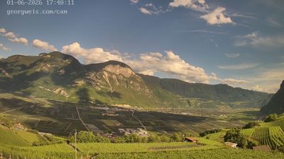 immagine della webcam nei dintorni di Fai della Paganella: webcam Cortaccia sulla Strada del Vino