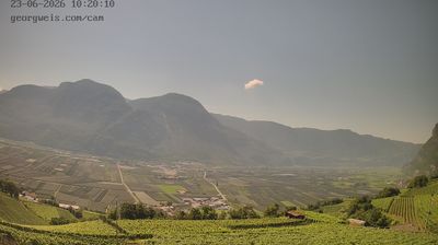 immagine della webcam nei dintorni di Bedollo: webcam Cortaccia sulla Strada del Vino