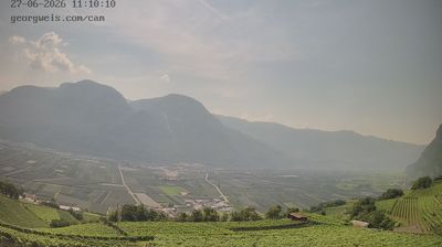 immagine della webcam nei dintorni di Caldaro sulla Strada del Vino: webcam Cortaccia sulla Strada del Vino
