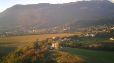 immagine della webcam nei dintorni di Moniga del Garda: webcam Caprino Veronese