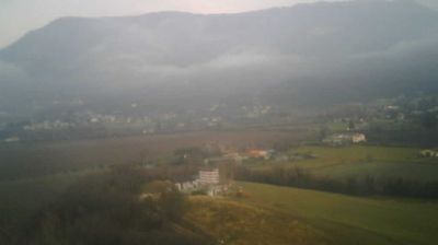 immagine della webcam nei dintorni di Ferrara di Monte Baldo: webcam Caprino Veronese