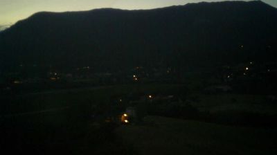 immagine della webcam nei dintorni di Ferrara di Monte Baldo: webcam Caprino Veronese