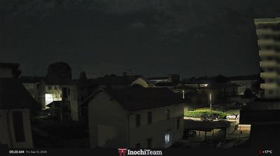 immagine della webcam nei dintorni di Borgosesia: webcam Borgomanero