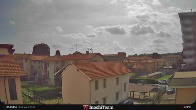 immagine della webcam nei dintorni di Lozzolo: webcam Borgomanero