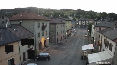 immagine della webcam nei dintorni di Sillano Giuncugnano: webcam Piandelagotti
