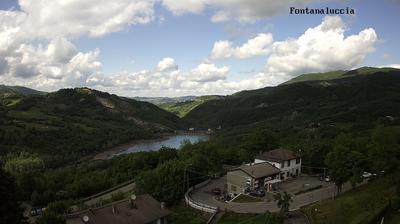 immagine della webcam nei dintorni di Fornaci di Barga: webcam Piandelagotti