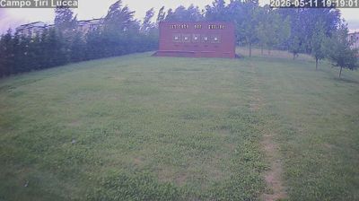 immagine della webcam nei dintorni di Pisa: webcam Lucca