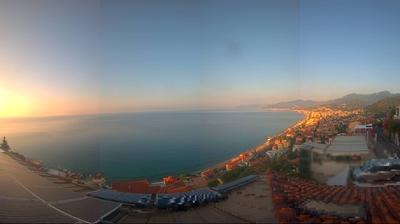 immagine della webcam nei dintorni di Campochiesa: webcam Borgio Verezzi