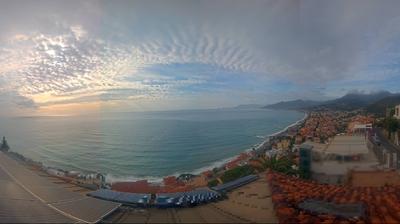 immagine della webcam nei dintorni di Voze: webcam Borgio Verezzi