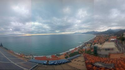 immagine della webcam nei dintorni di Finale Ligure: webcam Borgio Verezzi