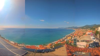immagine della webcam nei dintorni di Patarello: webcam Borgio Verezzi