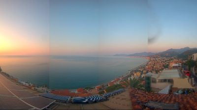 immagine della webcam nei dintorni di Pietra Ligure: webcam Borgio Verezzi