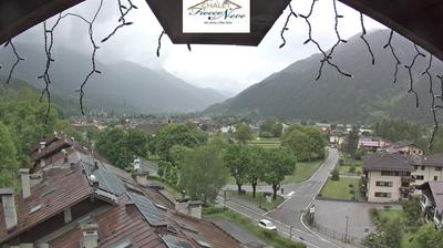 immagine della webcam nei dintorni di Marilleva: webcam Carisolo