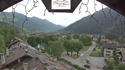 immagine della webcam nei dintorni di Peio Alta: webcam Carisolo