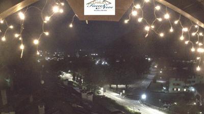 immagine della webcam nei dintorni di Passo Tonale: webcam Carisolo