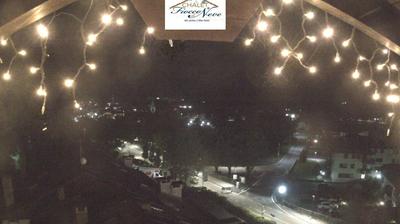immagine della webcam nei dintorni di Zuclo: webcam Carisolo