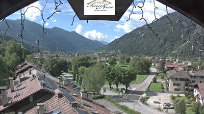 immagine della webcam nei dintorni di Madonna di Campiglio: webcam Carisolo