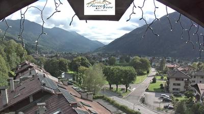 immagine della webcam nei dintorni di Vermiglio: webcam Carisolo