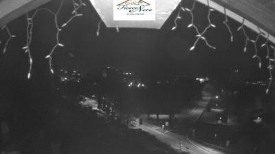 immagine della webcam nei dintorni di San Lorenzo Dorsino: webcam Carisolo