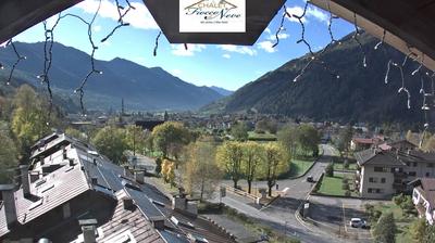 immagine della webcam nei dintorni di Dimaro: webcam Carisolo