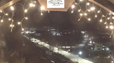 immagine della webcam nei dintorni di Sant'Antonio di Mavignola: webcam Carisolo